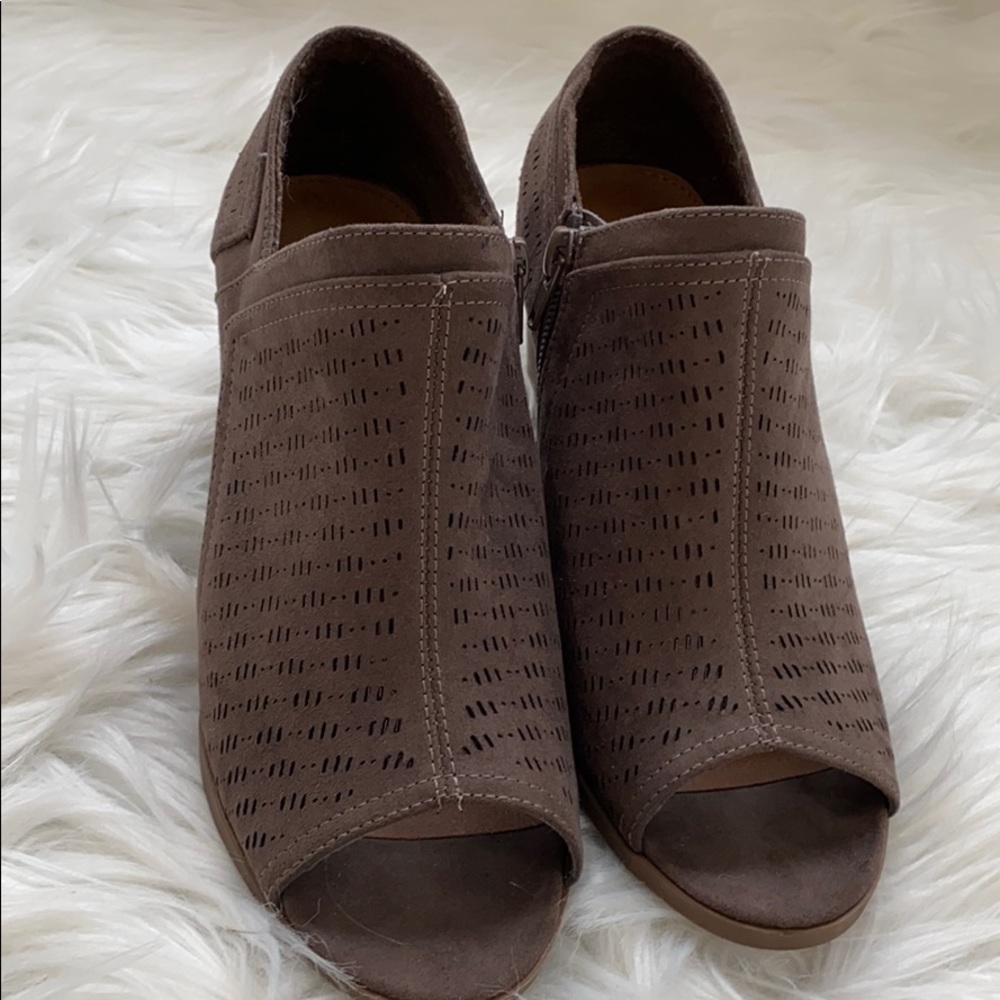 Booties - Picture 2 of 5